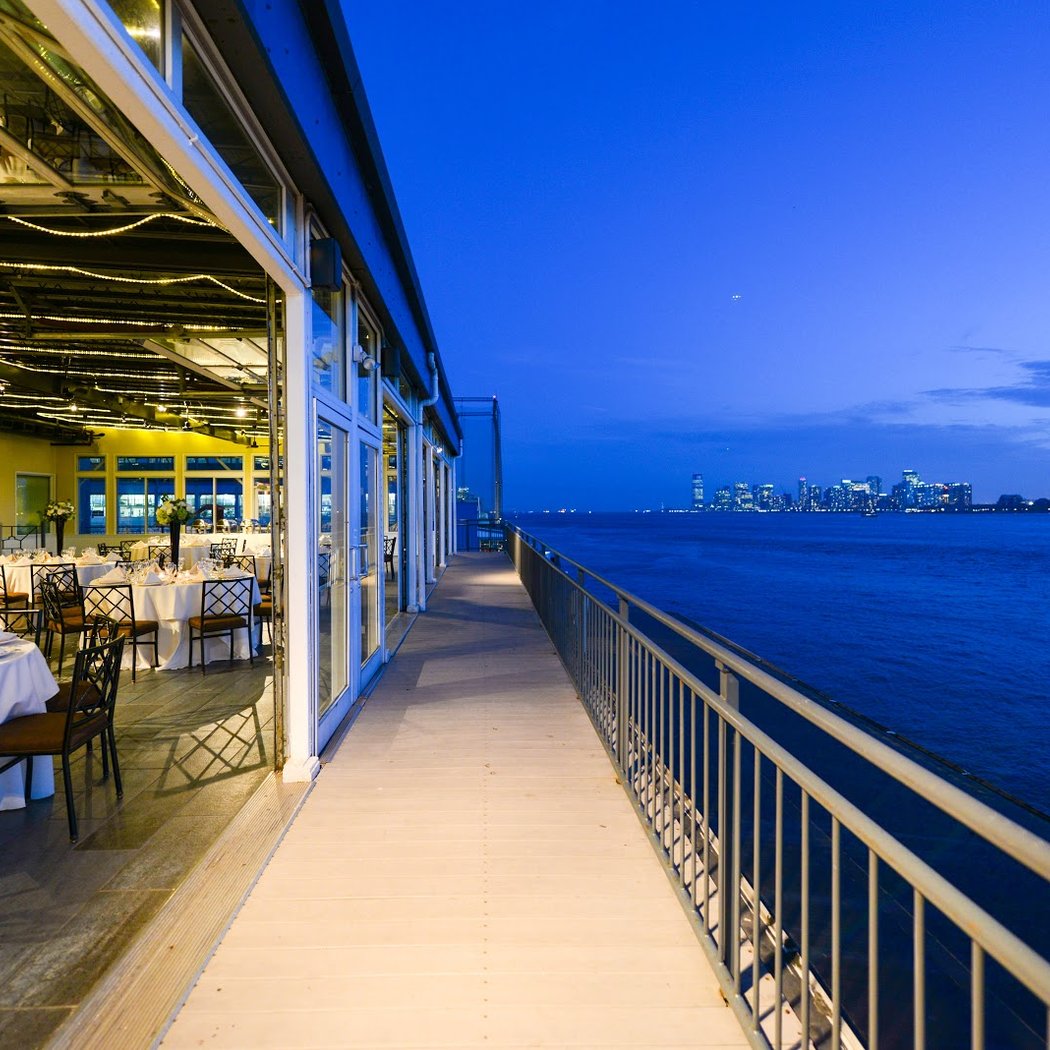 Sunset Terrace at Chelsea Piers 1