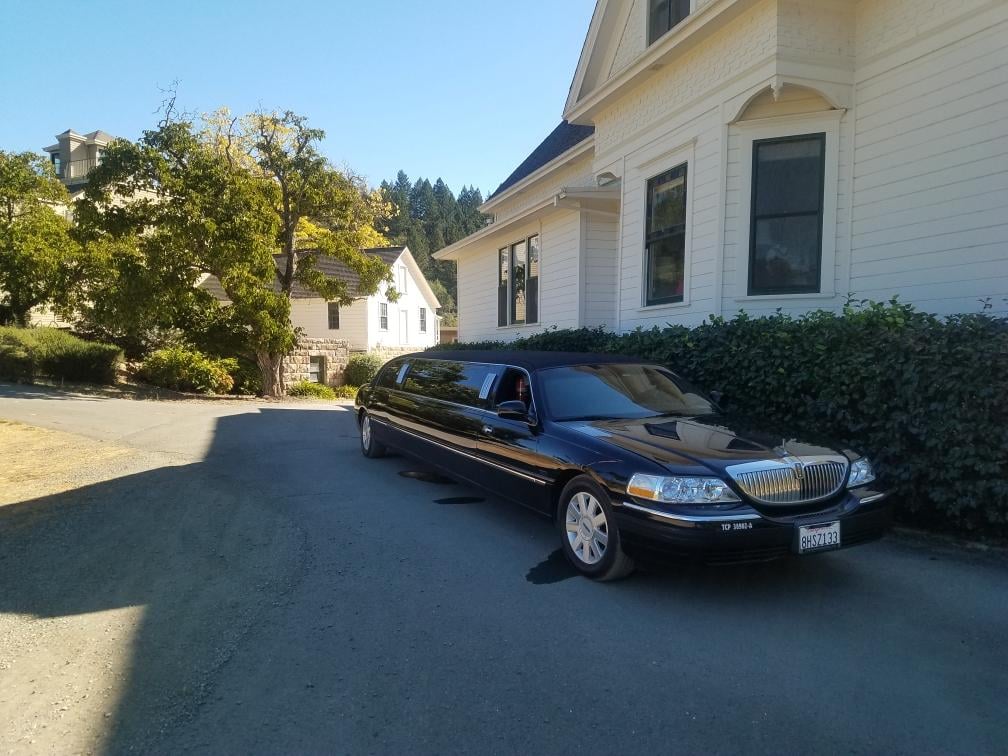 Champion Limo Service 3