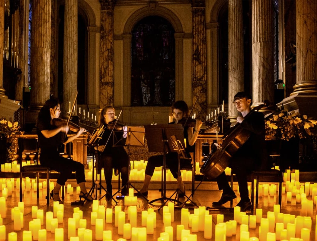Candlelight: 90s Hip-Hop on Strings 3