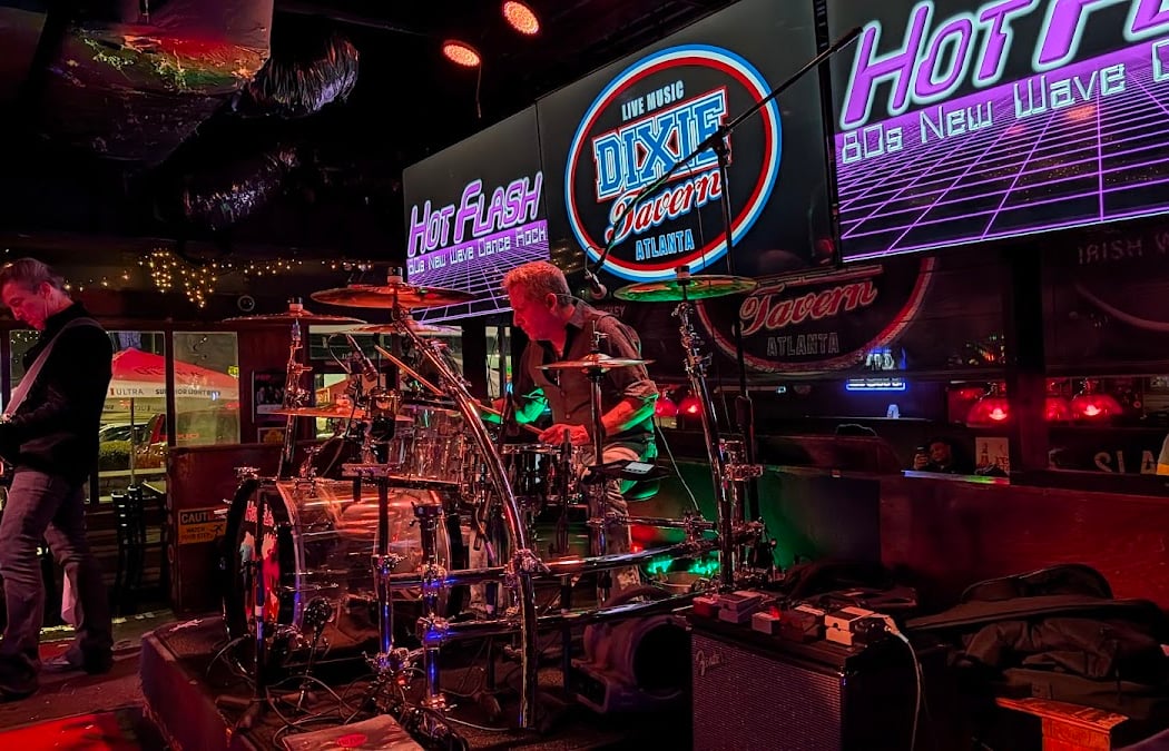 Dixie Tavern 3