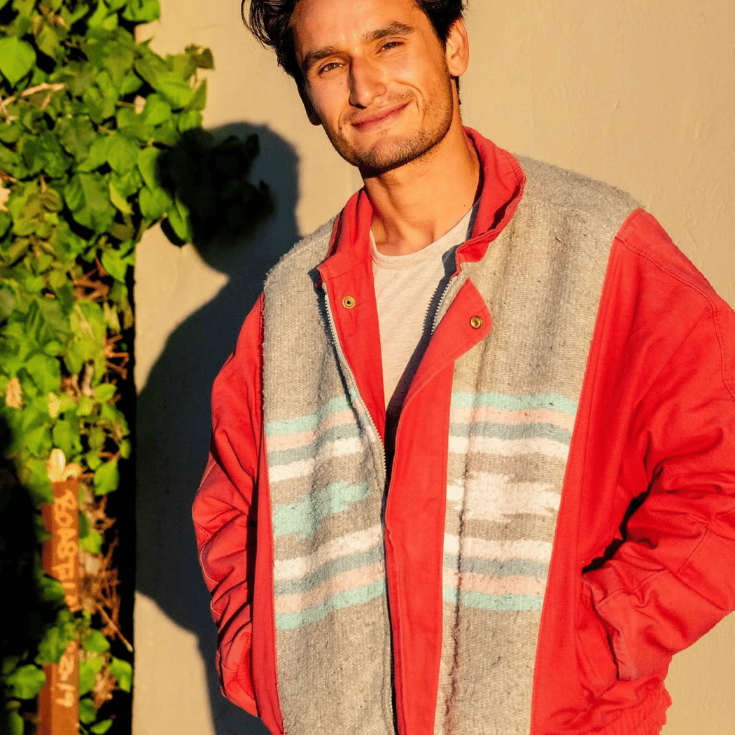 Live Music: Michael Martinez 1