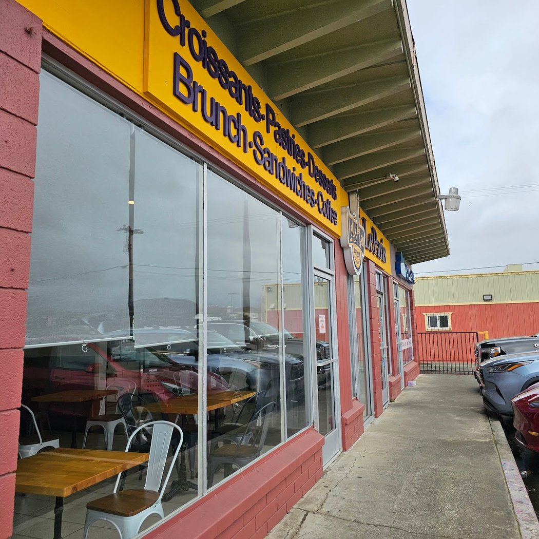 Le Paris Artisan & Gourmet Café 2