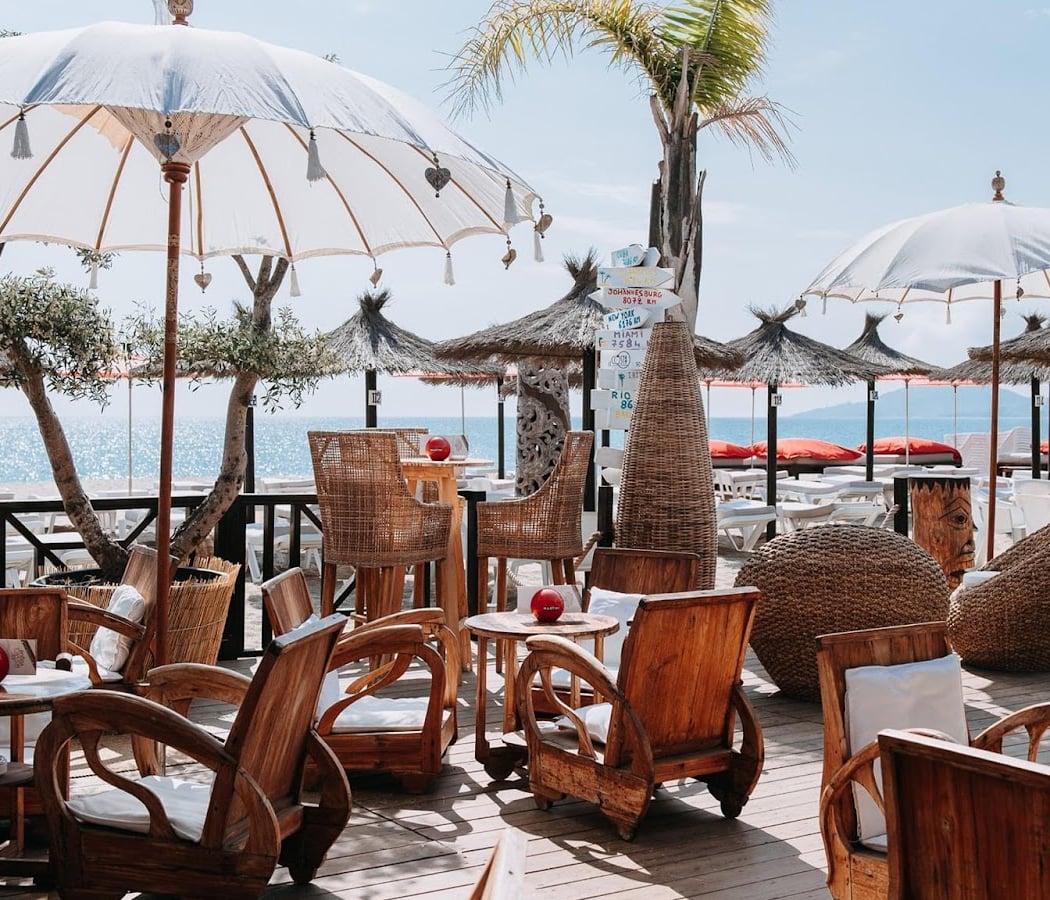 Nouvelle Vague Beach Club 1