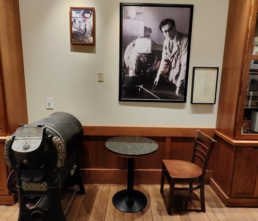 Peet's Coffee 1