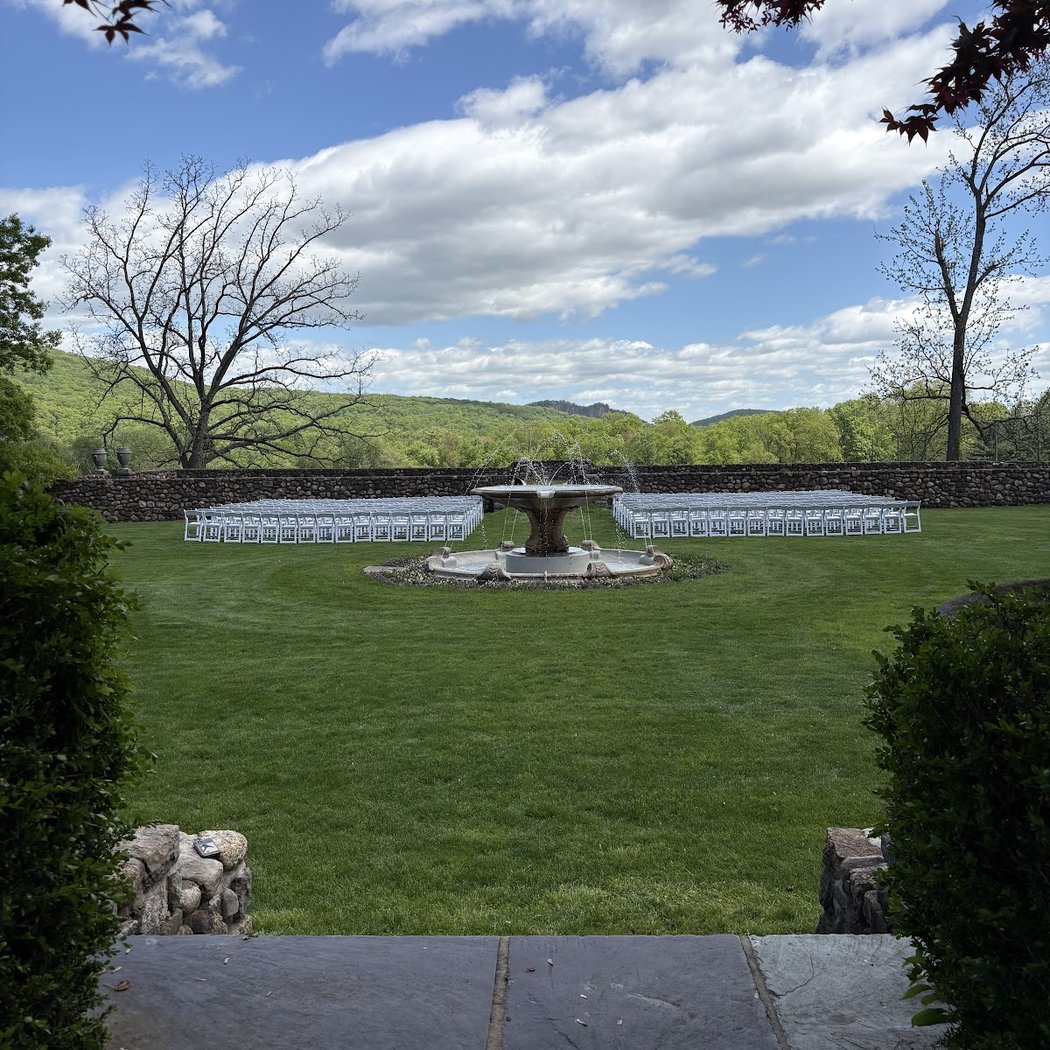 Paramount Country Club 3