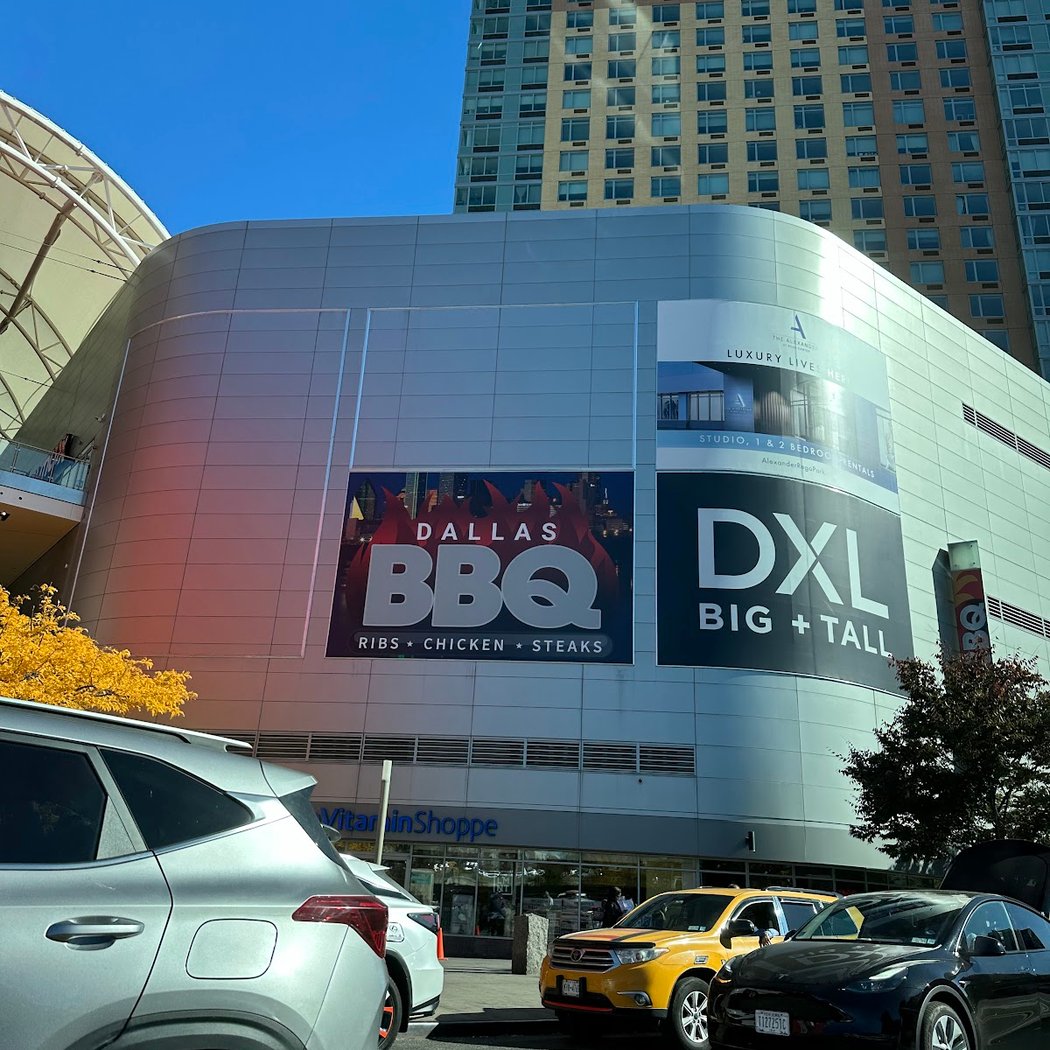 Dallas BBQ Rego Park 2