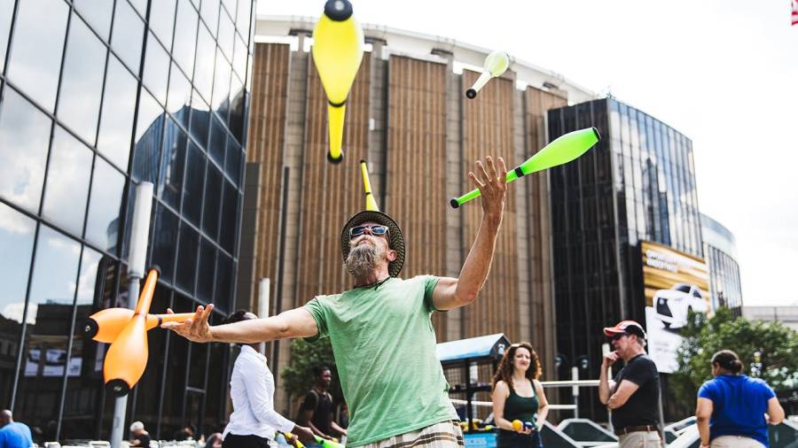 Juggling Class