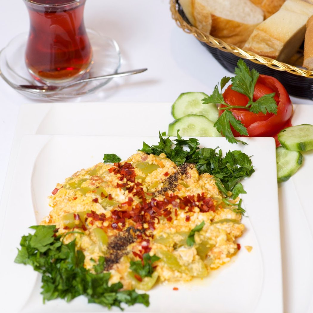 Safir Bakery & Cafe 3
