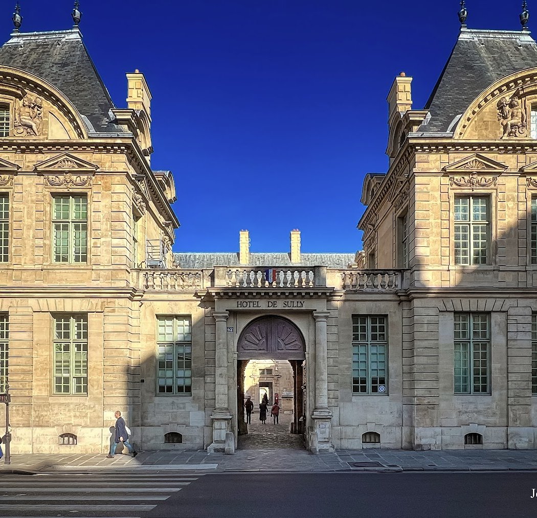 Centre des monuments nationaux 3