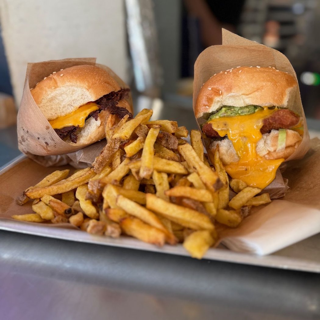 avec amour - le burger Belleville 3