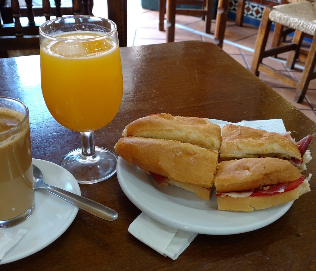 Bar Dueñas 2