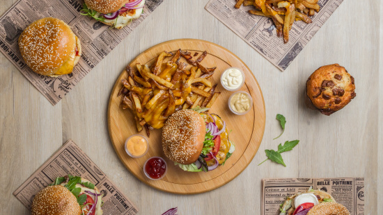 Signature’s Burgers 1