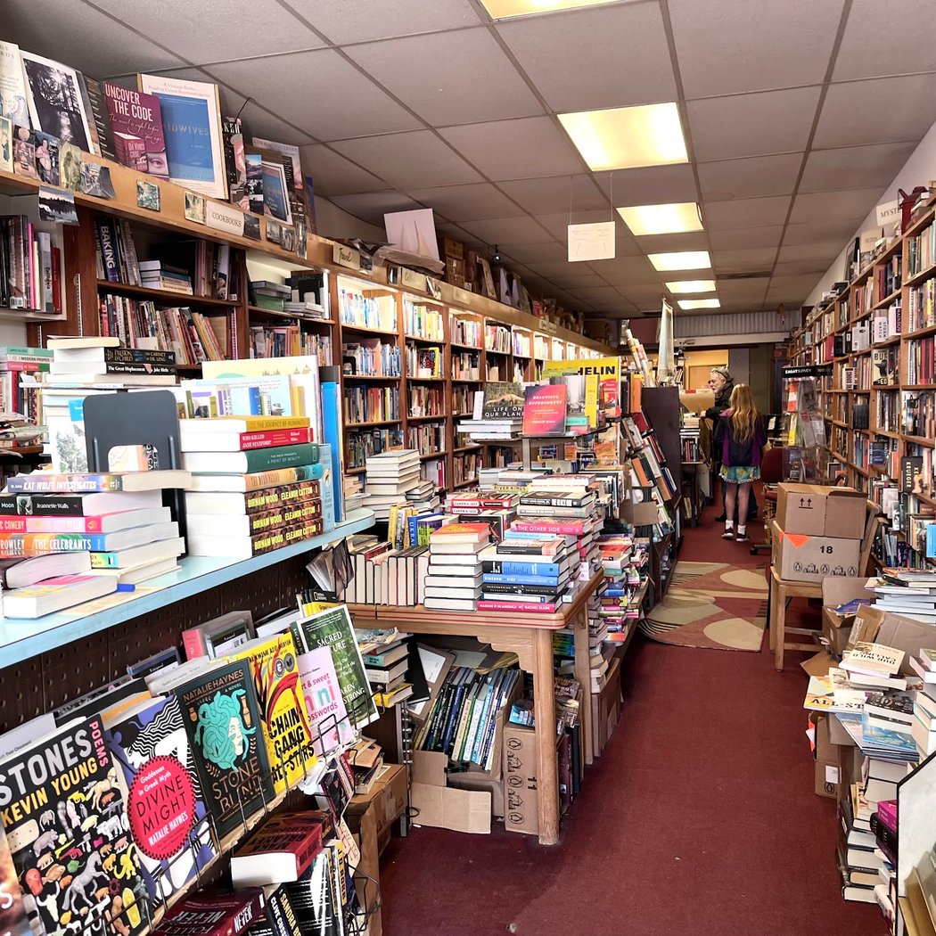 Book Tree 1