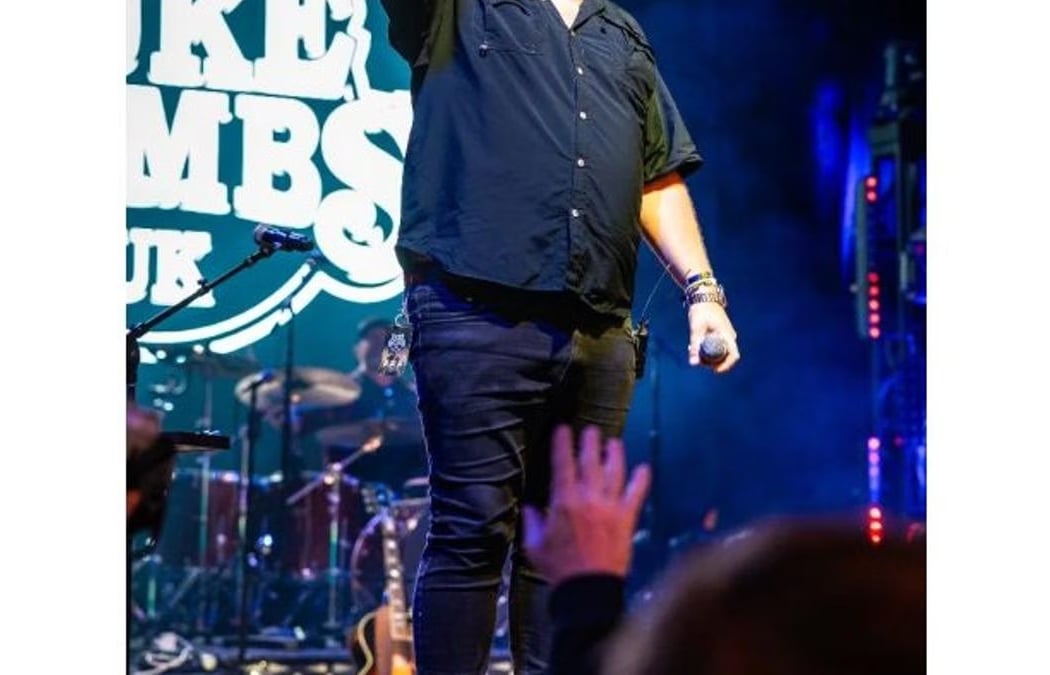 LUKE COMBS UK - The World's Leading Tribute To Luke Combs 1
