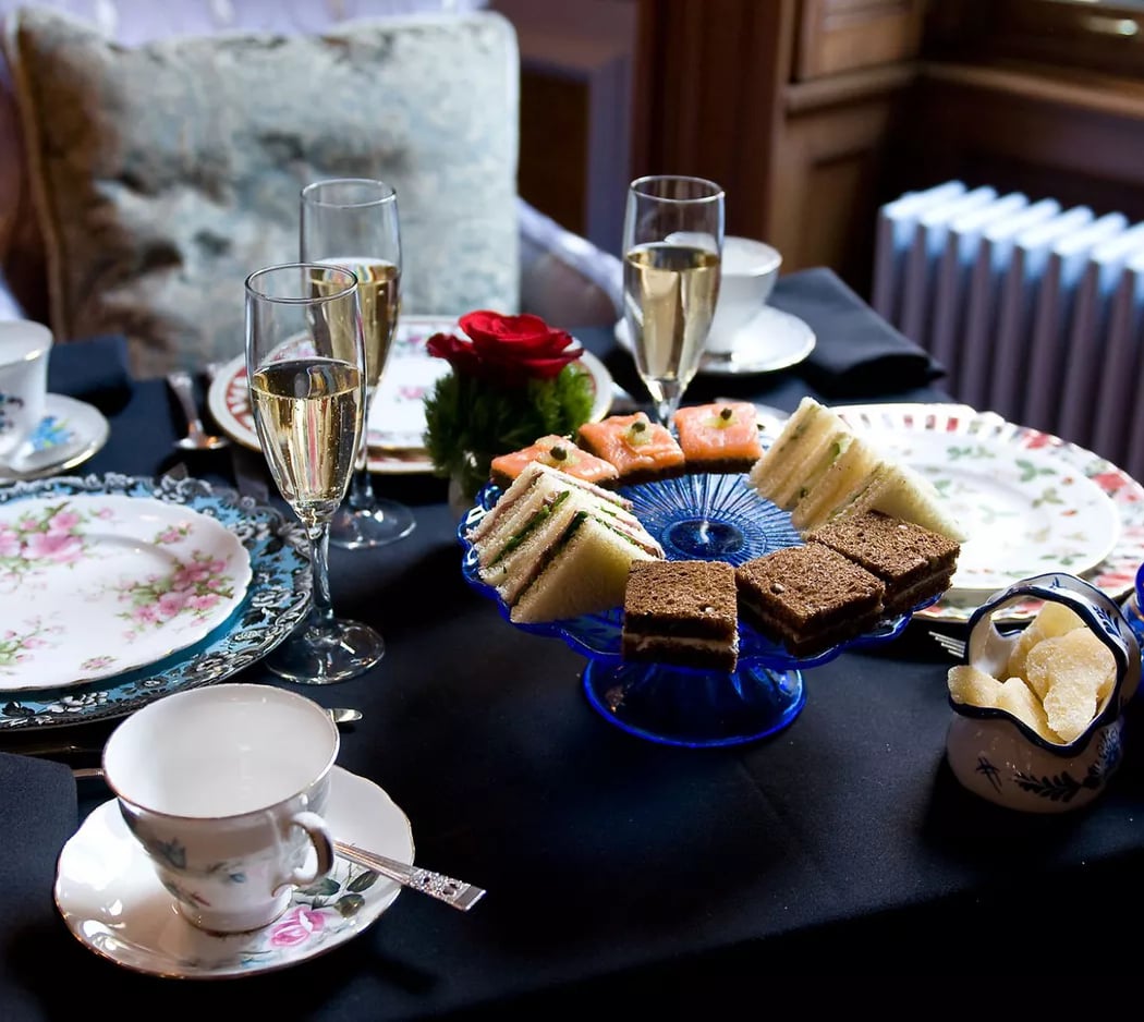 Lady Mendl's Tea Salon 1