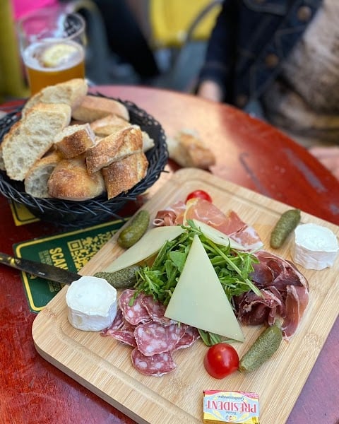 Veille de jour férié w/ Jossbo 3