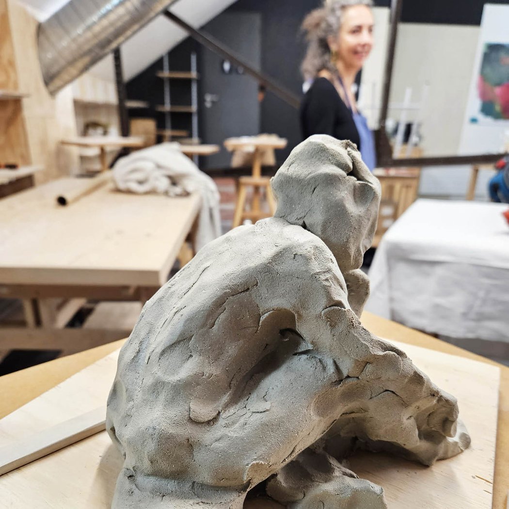 Cours de sculpture d'après modèle vivant au mois ou au trimestre 3