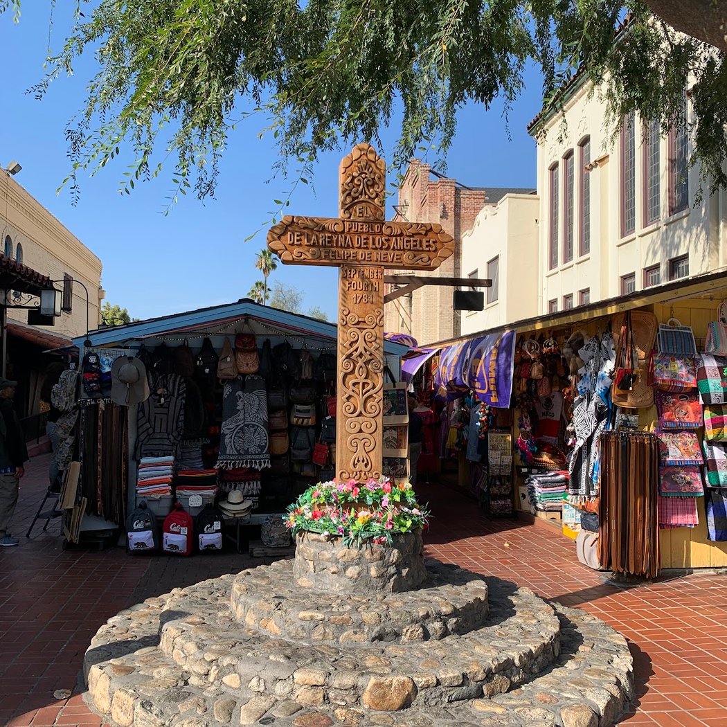 El Pueblo de Los Ángeles Historical Monument 1
