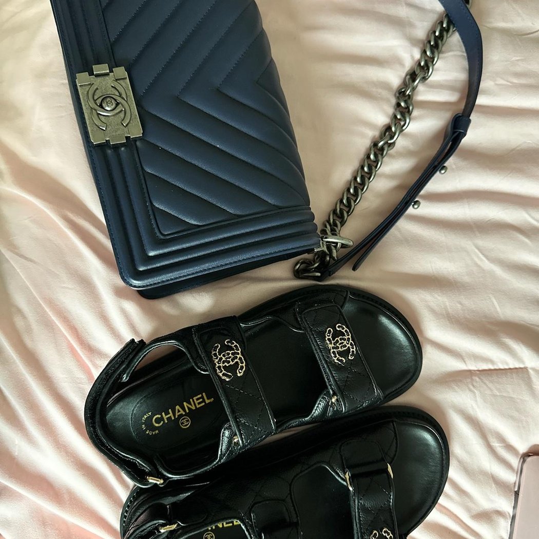 LuxeLiquidate Sell Handbags Sneakers for Cash 1