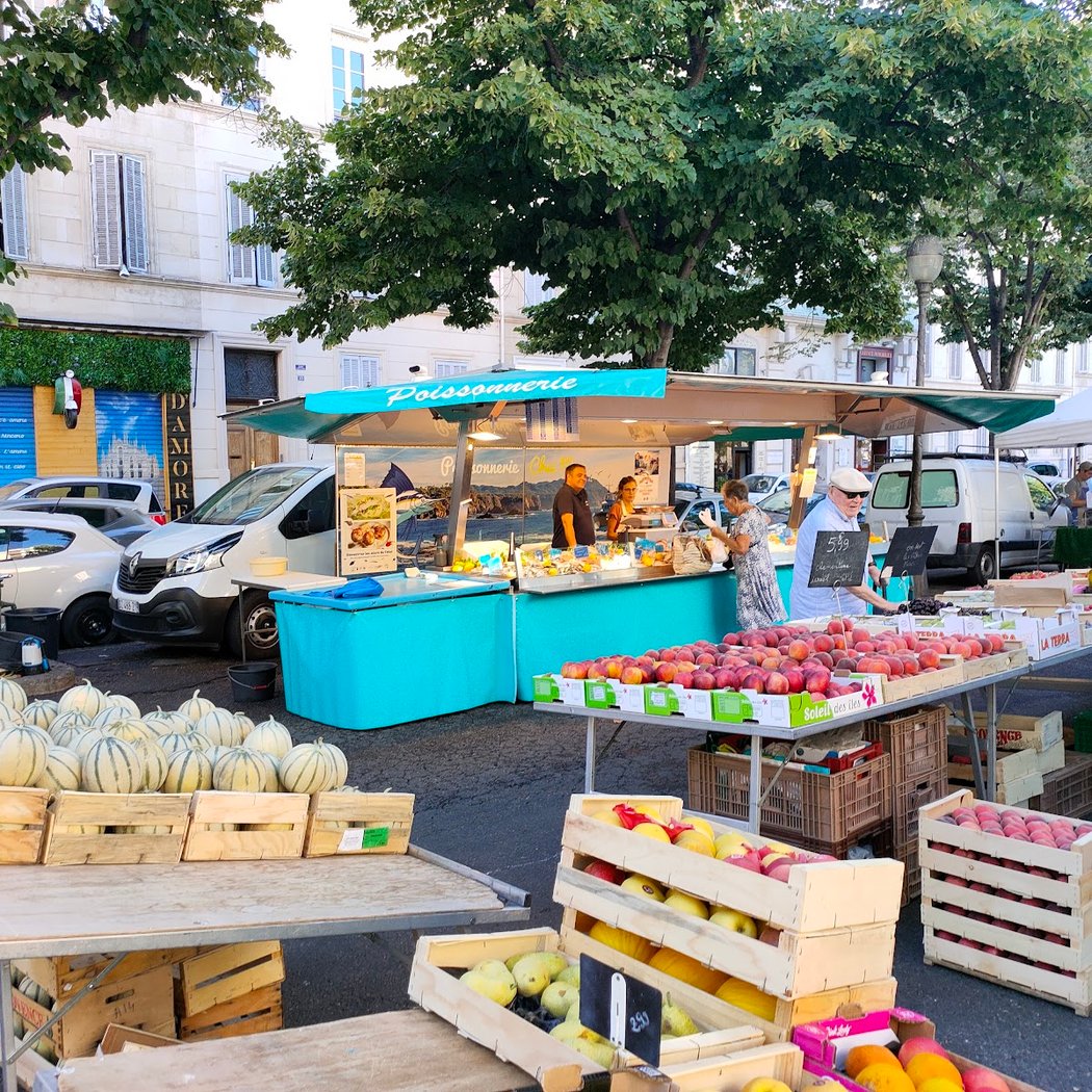 Marché de la place Sébastopol 2