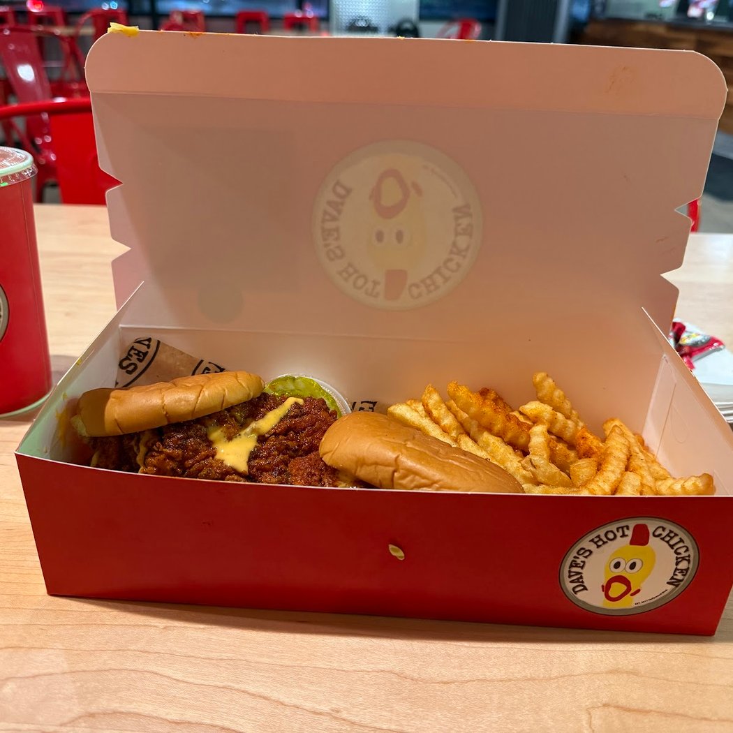 Dave's Hot Chicken 3