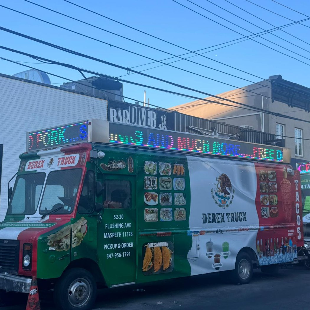 Derek food truck 3