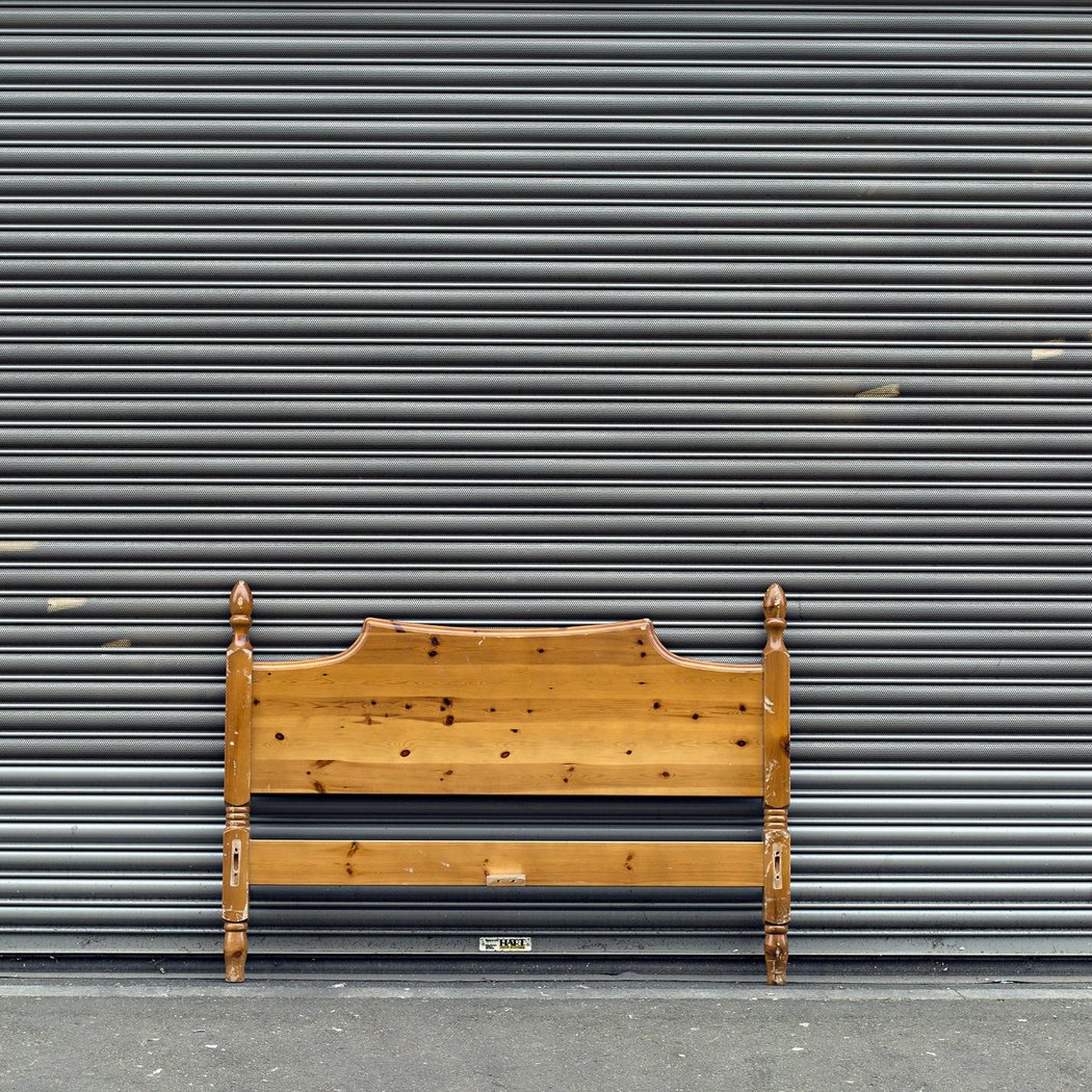Intimate Distance, Uncaptured City