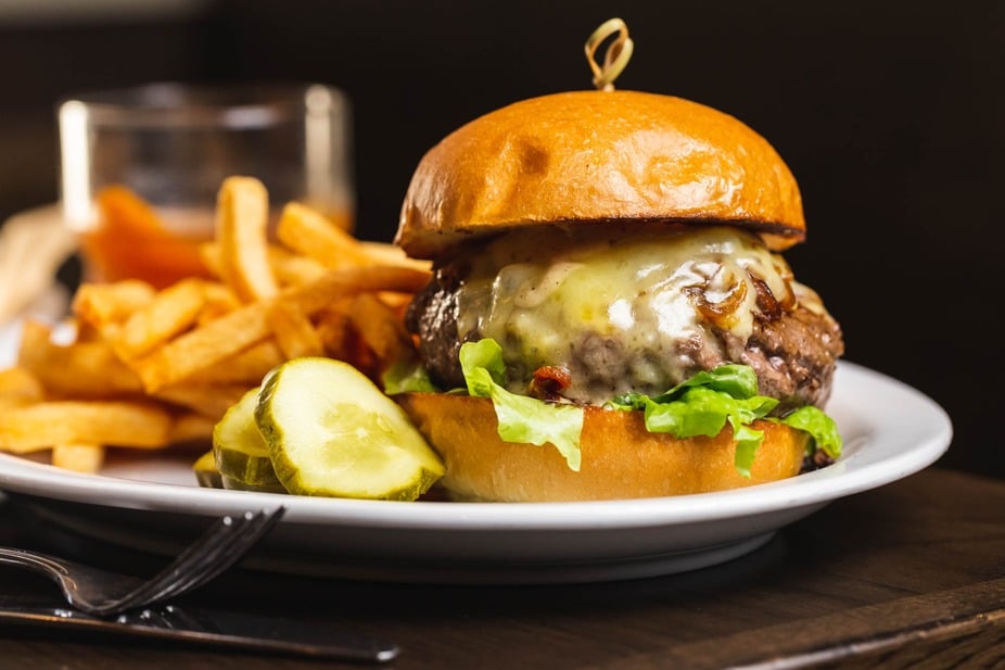 Malone's Irish Bar & Restaurant 3
