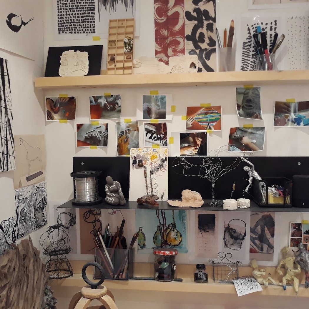 Atelier de création de nouvelles techniques d’arts-plastiques 1