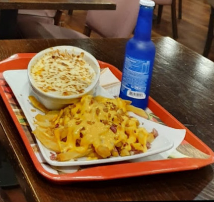 French Cantine ® - Villepinte I Restaurant autour de moi I Brasserie Halal 2