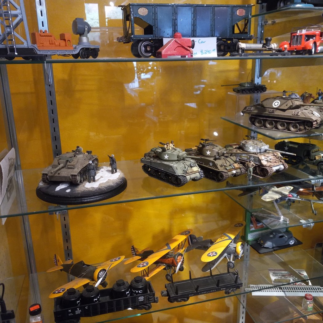 Marin Hobby & Gift 3