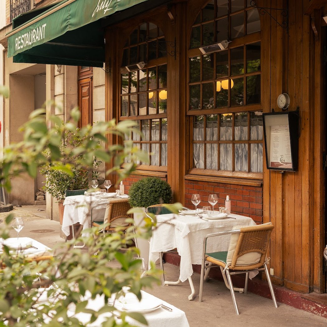 Lily de Neuilly 2
