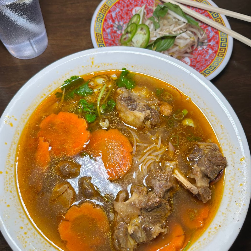 Bia Vietnamese Kitchen & Bar 1