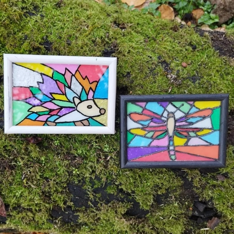 Vitrail des petites bêtes du jardin 1