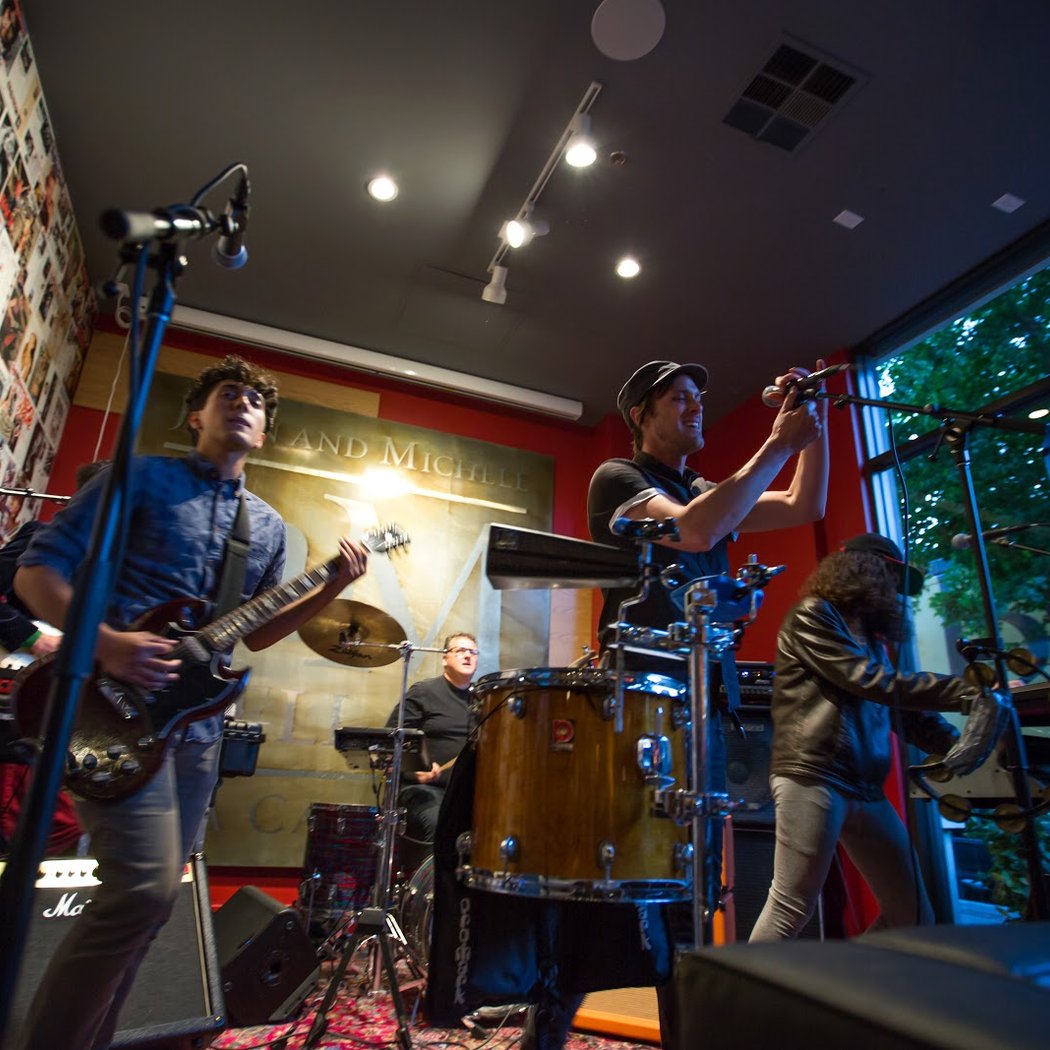 Live Music at JaM Cellars 1