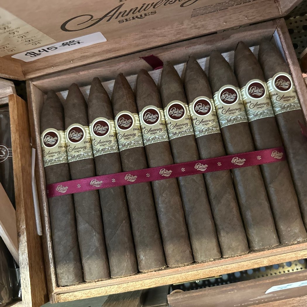 Mac's Smoke Shop Inc 1