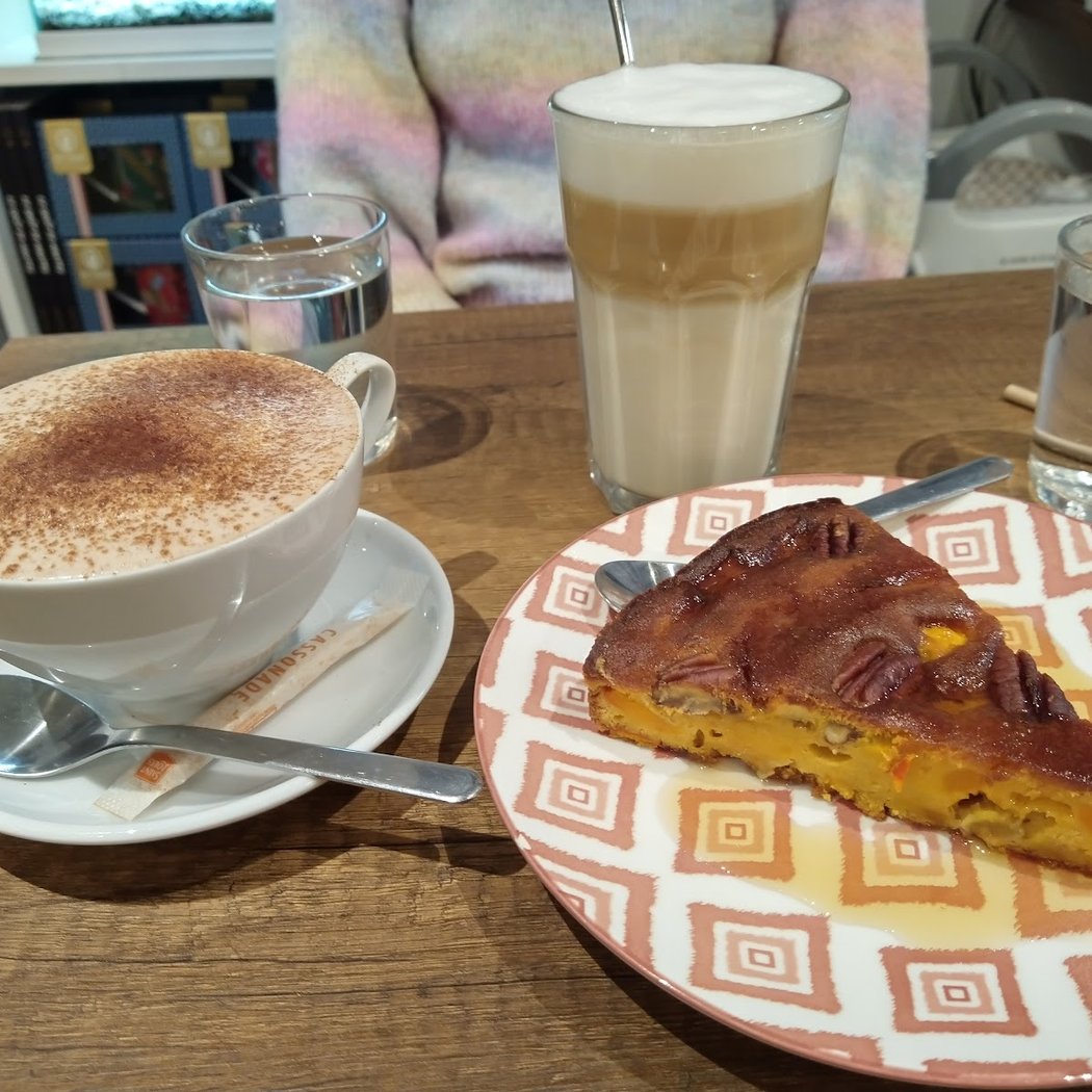 Blossom Café 1