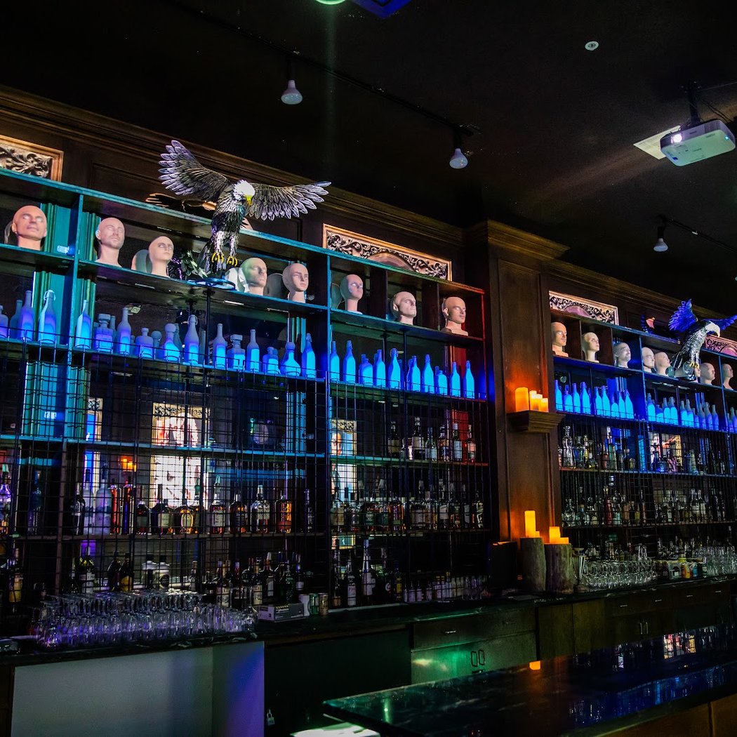 7 Social Happy Hour 1