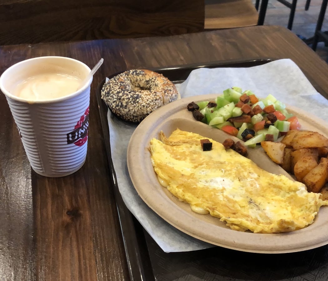 District Bagel - Av du Parc 3