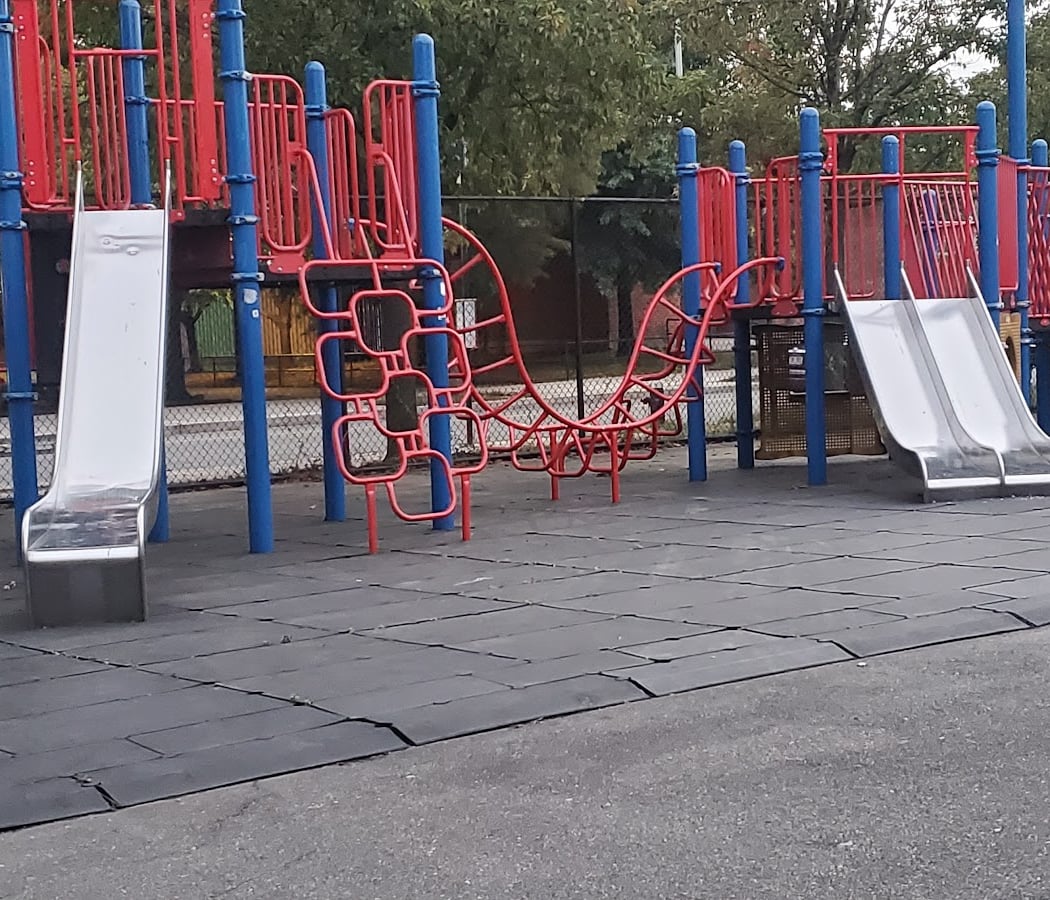 Bush Clinton Playground 3