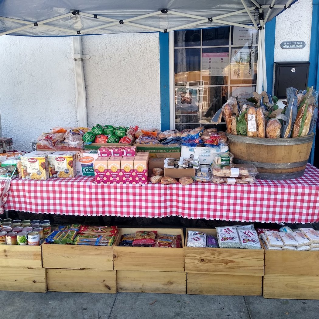 Lighthouse Food Rescue and Distribution 2