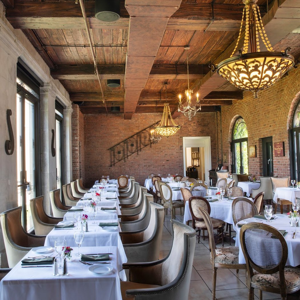 OHK Bar & Restaurant 2