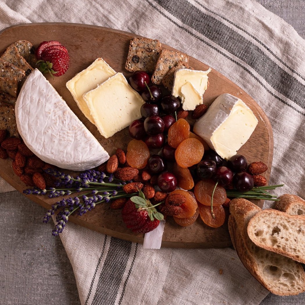 Devine Cheese & Wine 1