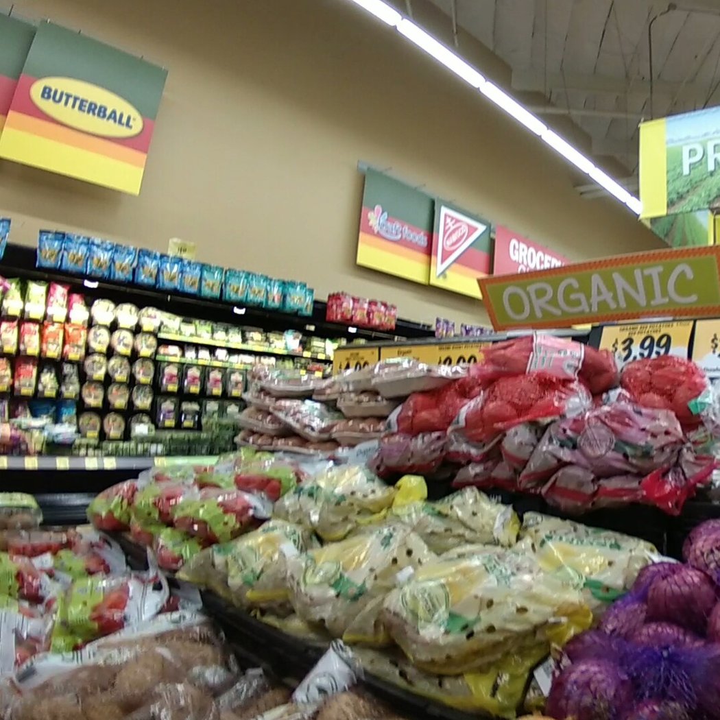 Grocery Outlet 3