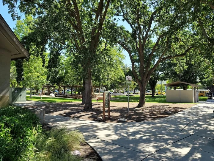Pleasant Hill Shopping Center 2