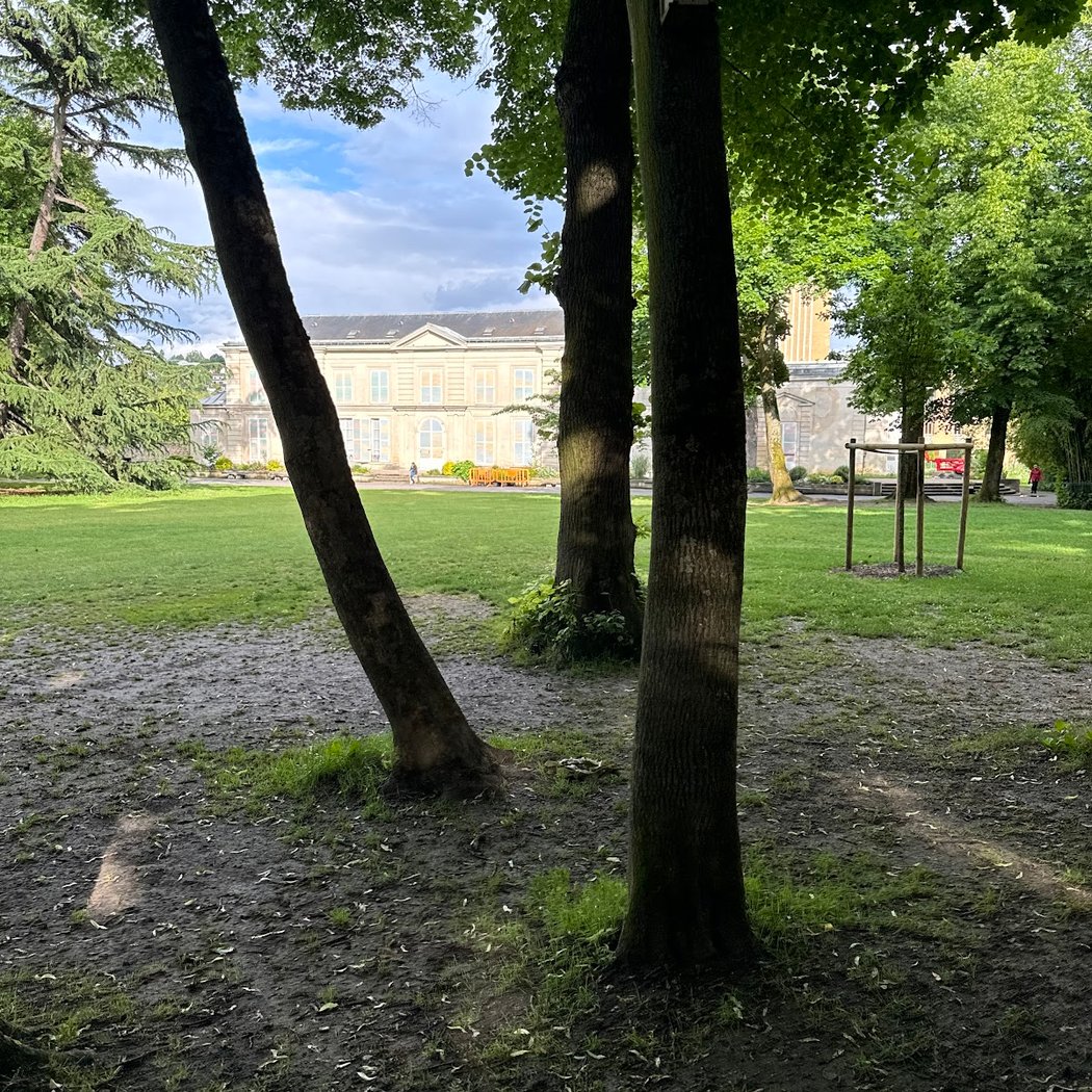 Château Raspail 3