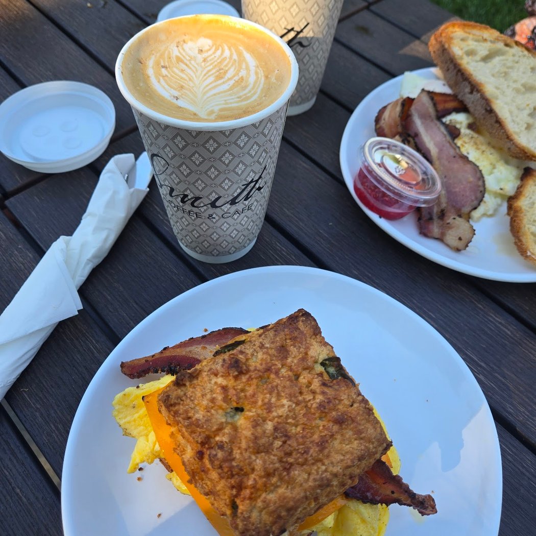 Smith Coffee & Cafe 2