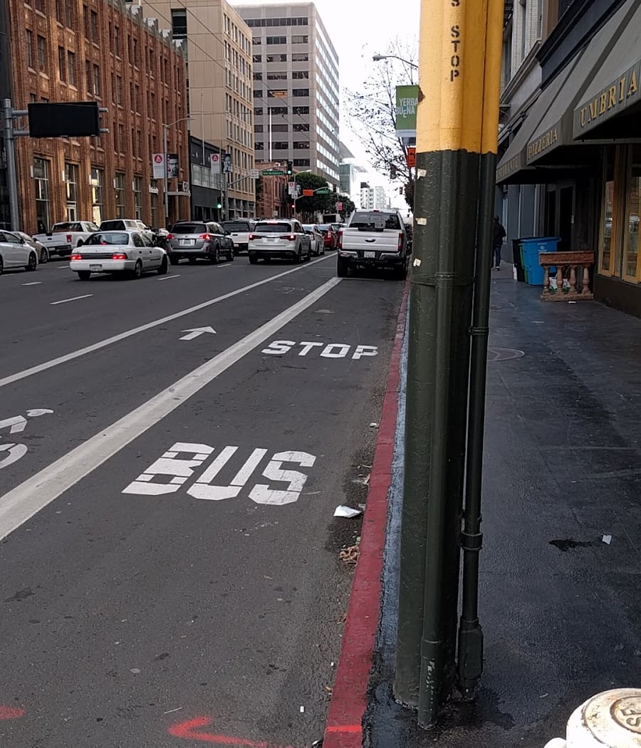 Howard St & 2nd St 1