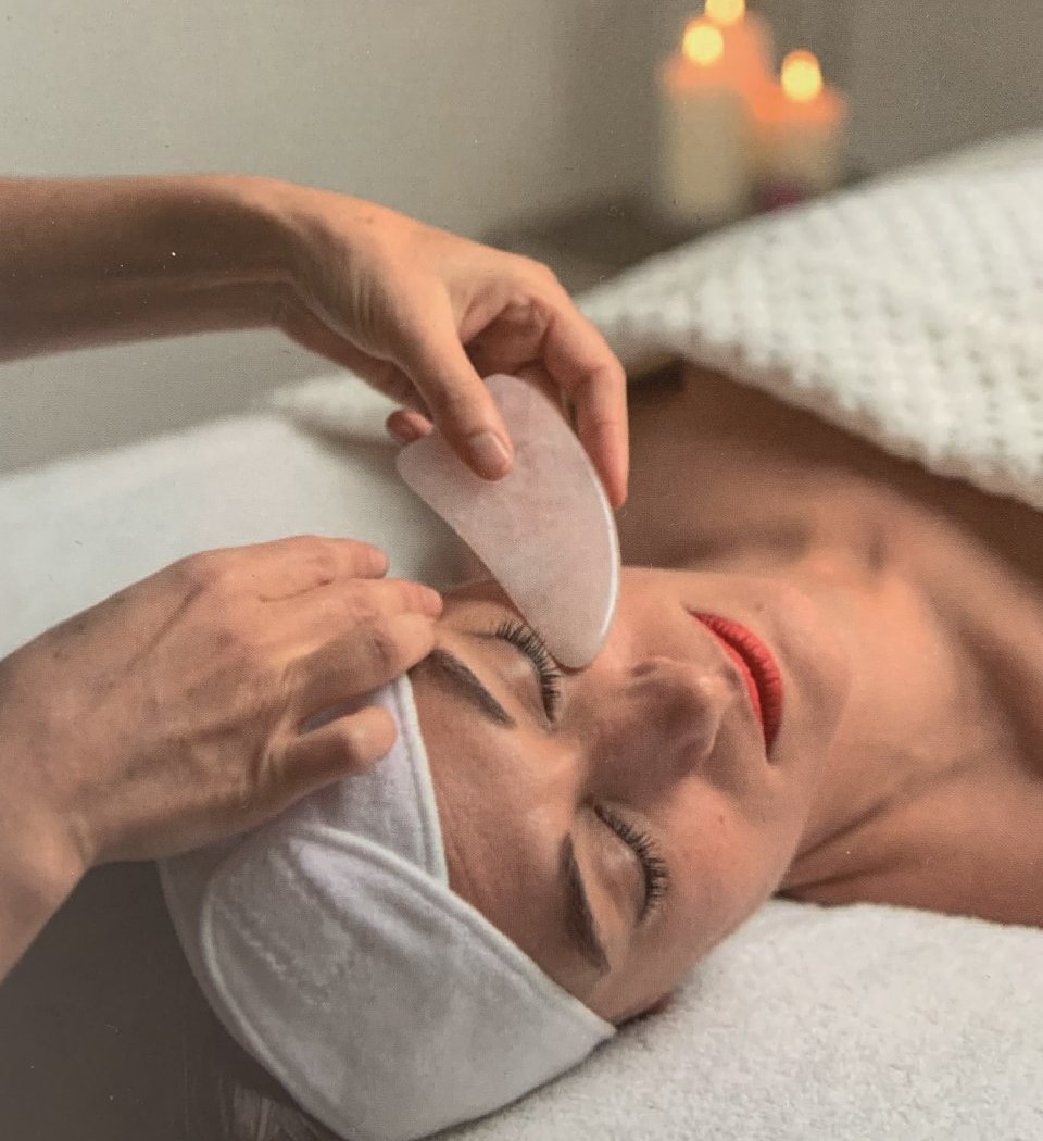 Sabine Facialiste massage visage kobido drainage corps 91 Essonne 1
