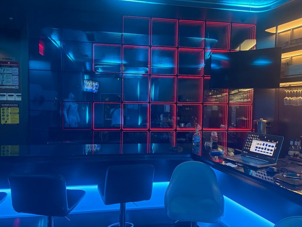 F PLUS KTV 2